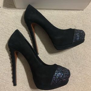 Schutz Pumps